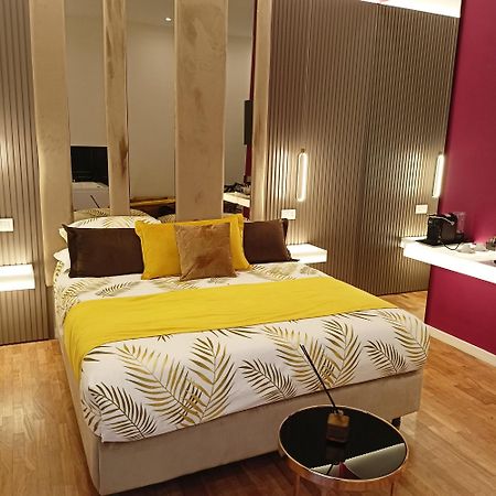 Hotel La Lepre Bovio Napoli Esterno foto