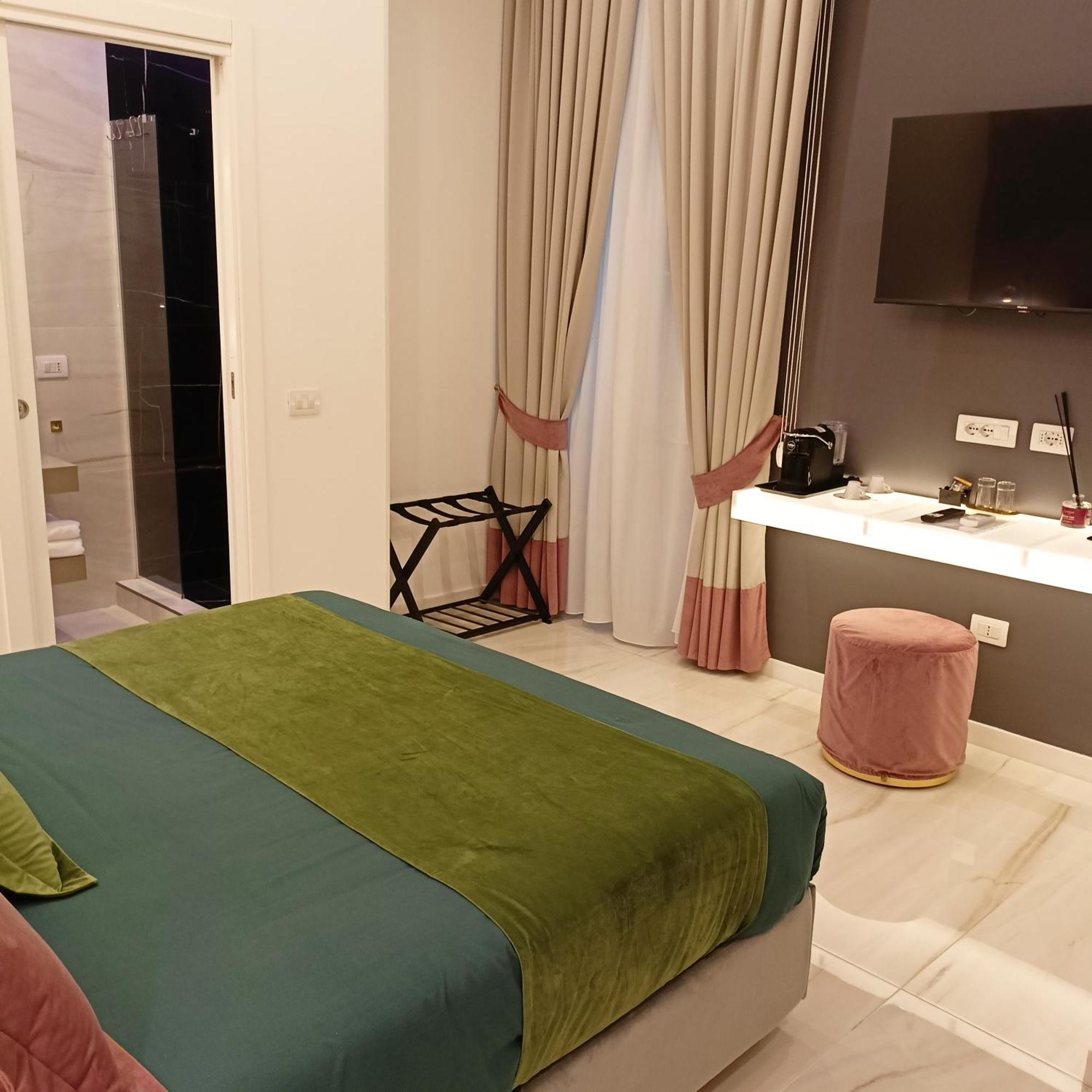 Hotel La Lepre Bovio Napoli Esterno foto