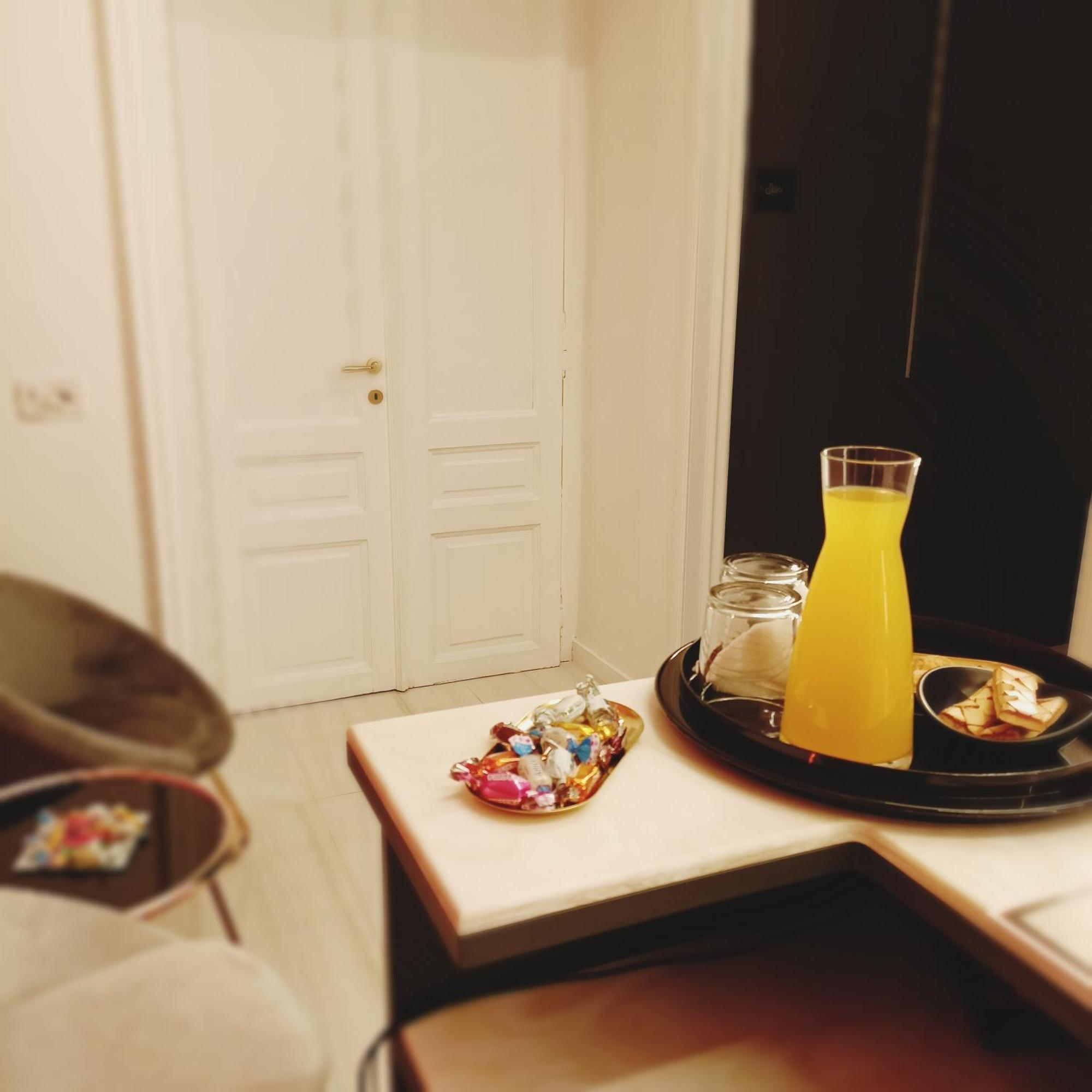 Hotel La Lepre Bovio Napoli Esterno foto