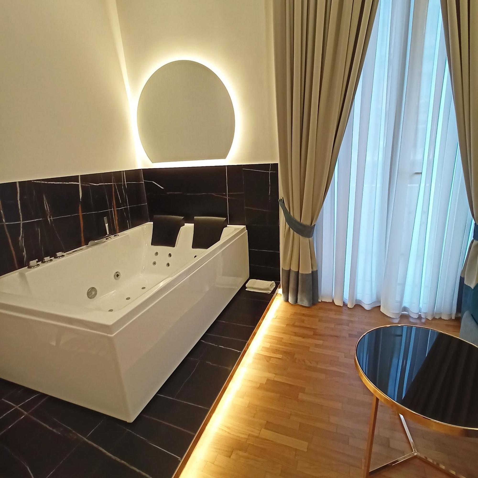 Hotel La Lepre Bovio Napoli Esterno foto