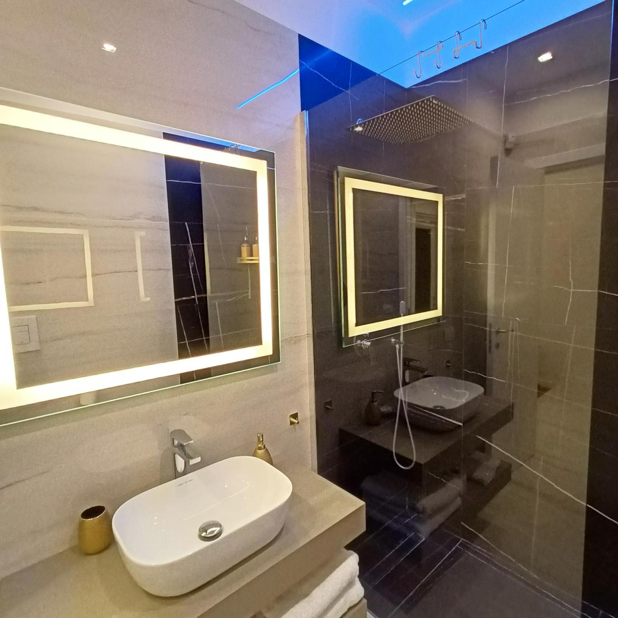 Hotel La Lepre Bovio Napoli Esterno foto