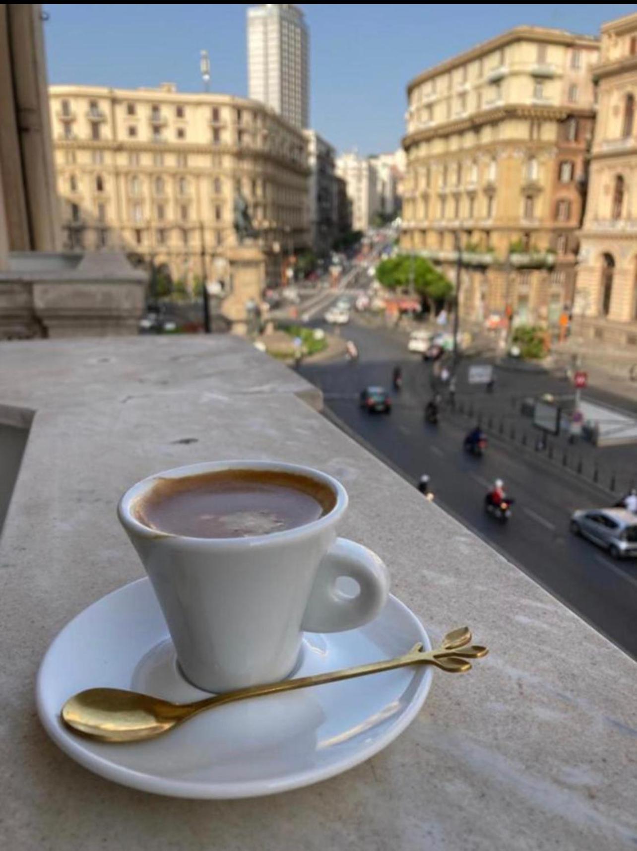 Hotel La Lepre Bovio Napoli Esterno foto