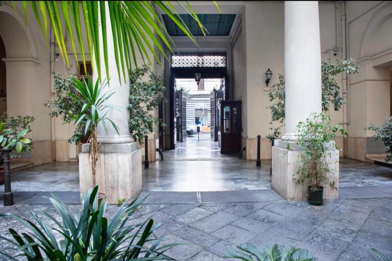 Hotel La Lepre Bovio Napoli Esterno foto