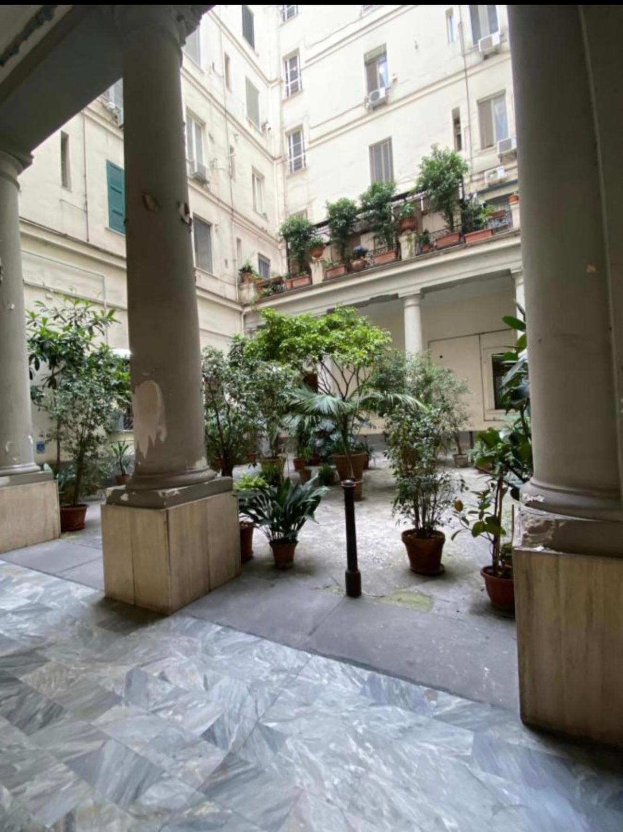 Hotel La Lepre Bovio Napoli Esterno foto